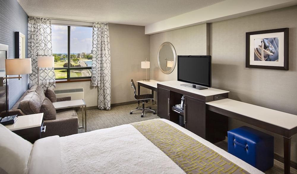 Waterfront Hotel Downtown Burlington Exterior foto